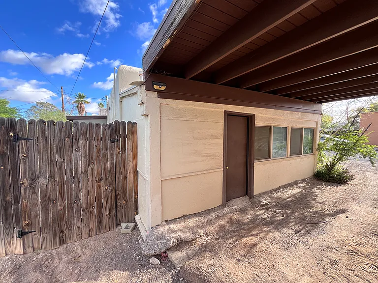 3706 E Fairmount St #EE — Photo 16
