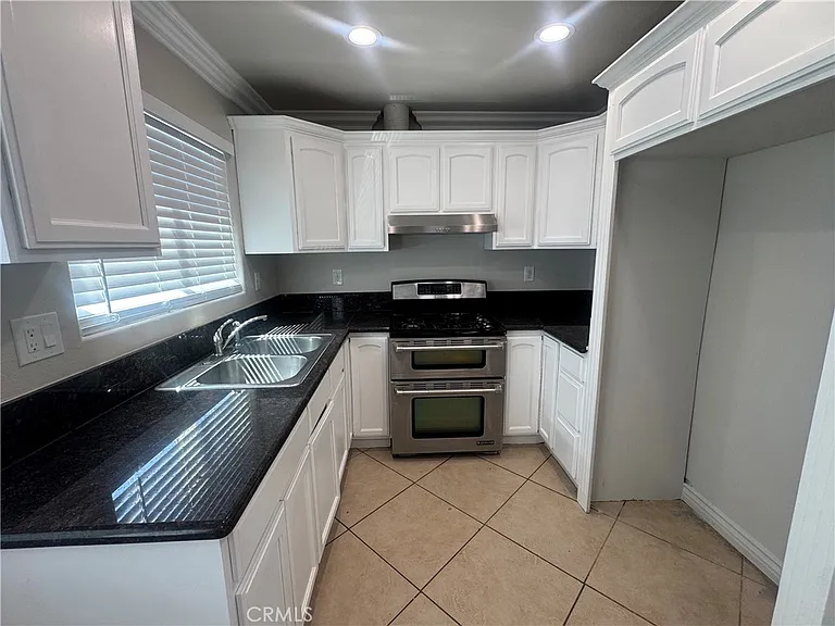 603 N Soldano Ave — Photo 5