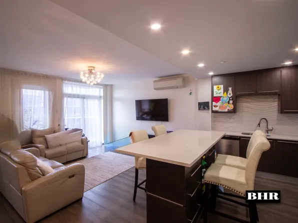 3435 Guider Avenue image 1 of 15