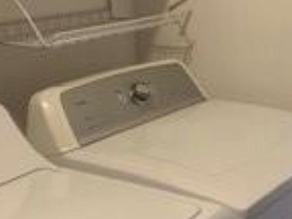 5th image of 30528 Severn Ln #9-B
