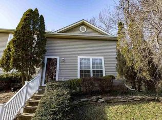 129 Greenwich Ct, Charlottesville, VA 22902