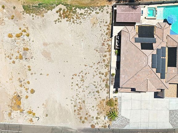 3rd image of 2502 Saratoga Ave