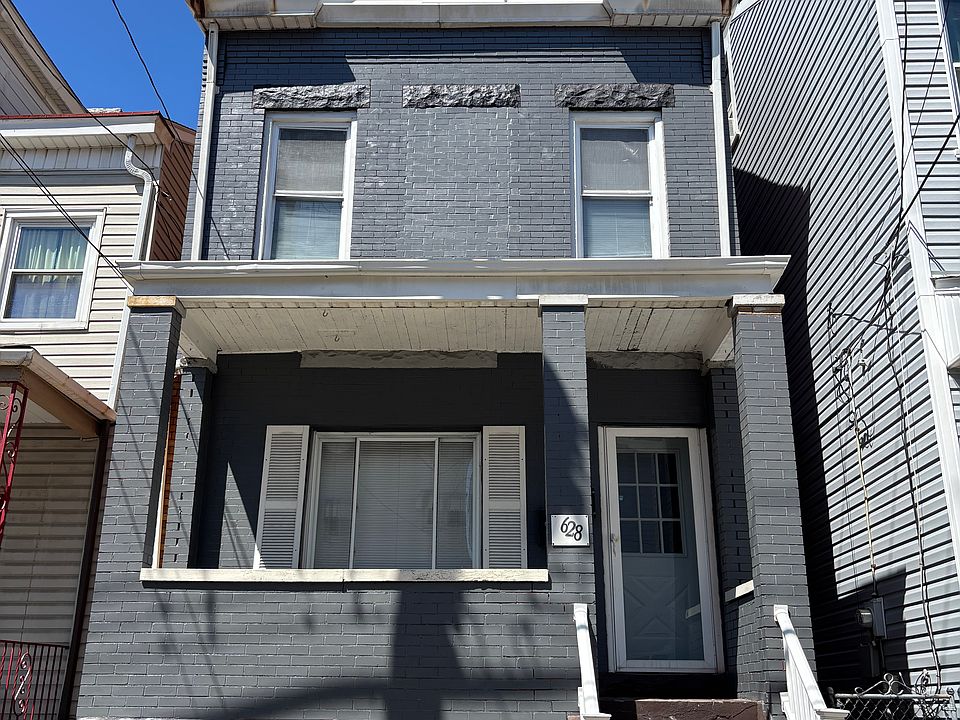 1st image of 628 Edmond St