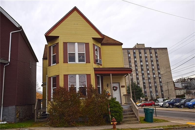 1st image of 128 W 2nd St