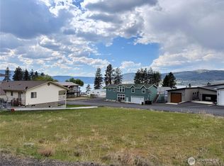 3317 Roosevelt Dr, Seven Bays, WA 99122