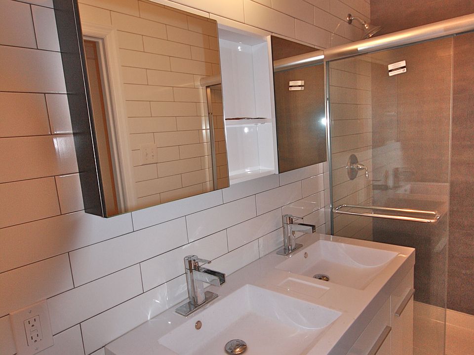 3 Full Bathrooms. 