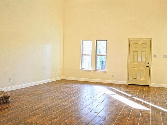 5th image of 3400 Canberra Ct