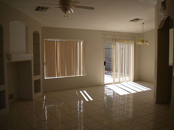 2nd image of 2931 Johannan Ln