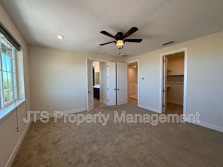 12086 Mircado Way — Photo 14