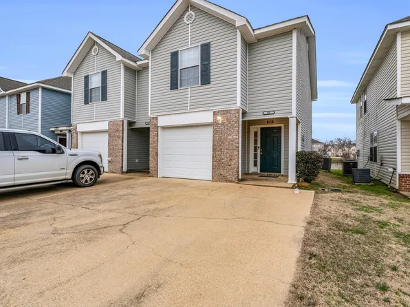 80 Loch Ln, Starkville, MS 39759