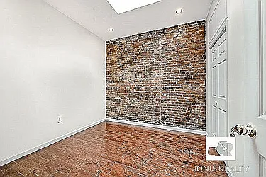 Rented by Jonis Realty