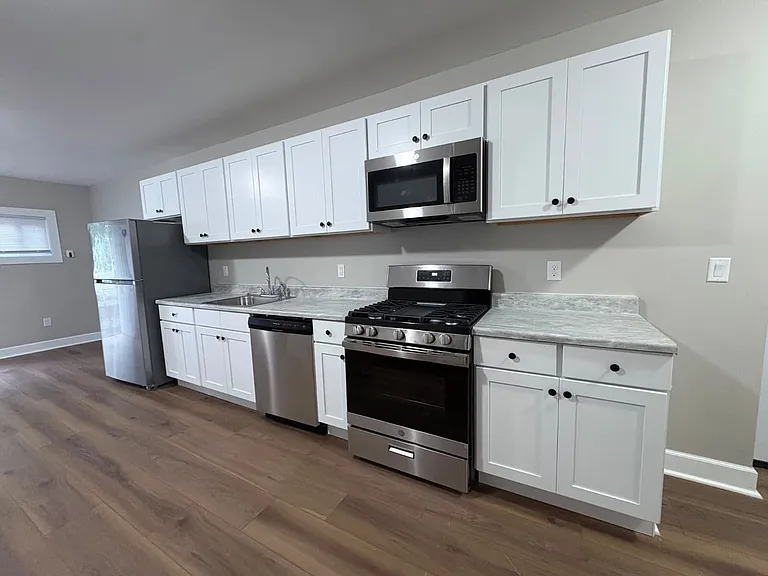 151 Howard Ave #1L1 — Photo 3