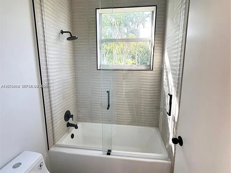 4946 SW 38th Way — Photo 31