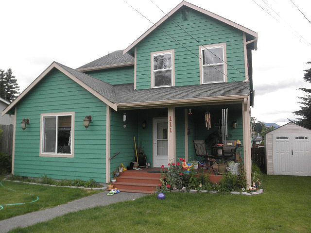 1st image of 111 Fir Ave N