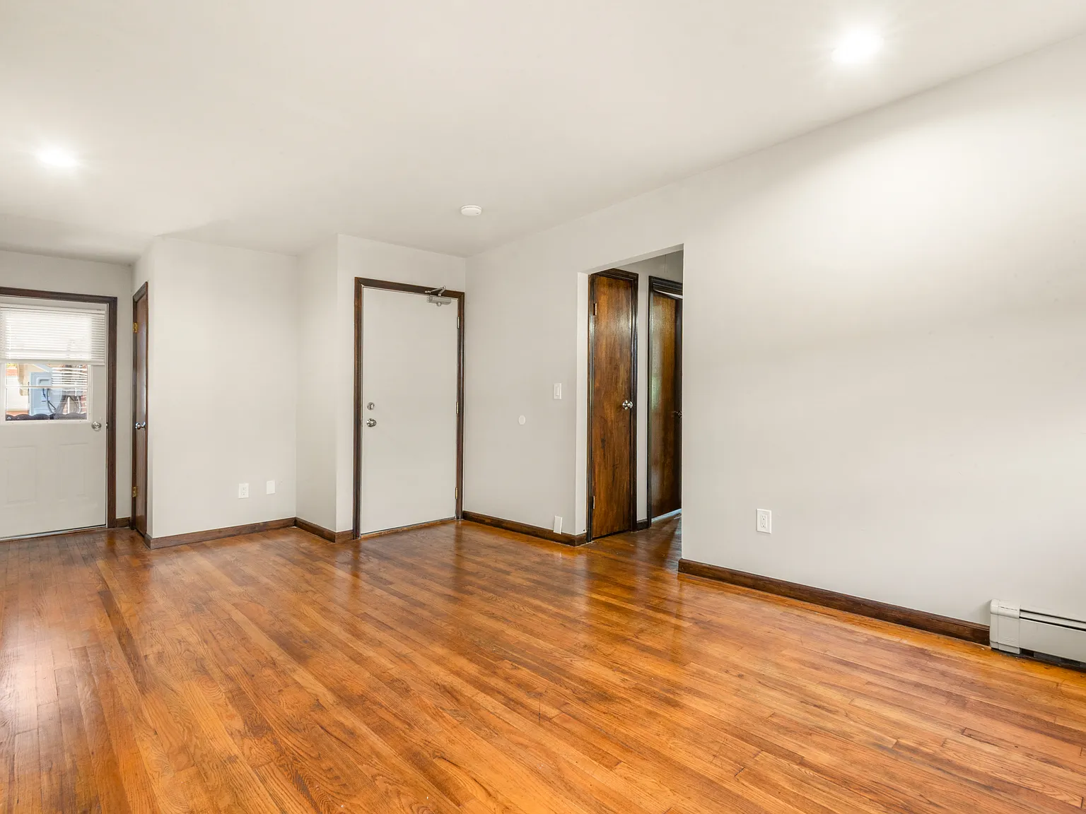 1 bed, 570 sqft, $1,800 — Photo 4