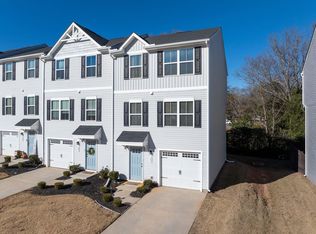109 Brooklane Ct, Easley, SC 29642