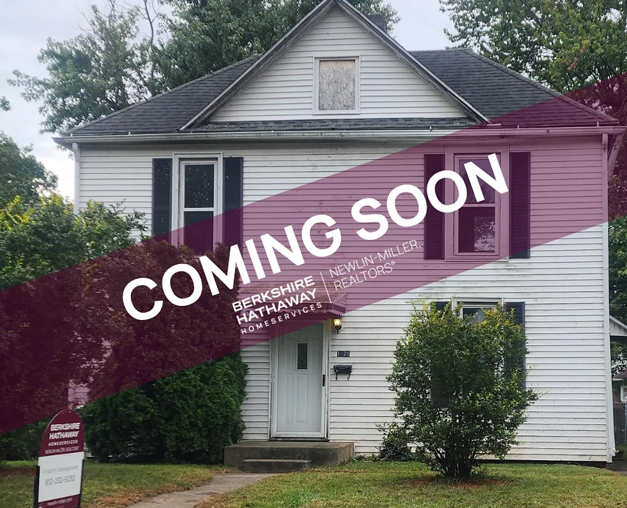 2 Bedroom with a Bonus Room Close to Union Hospital — Photo 1