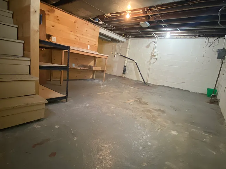 216 2nd St SE #1 — Photo 12