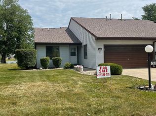 2606 Natalie Dr, Champaign, IL