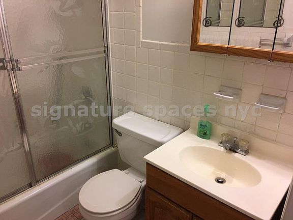 2nd image of 2417 43rd St #1
