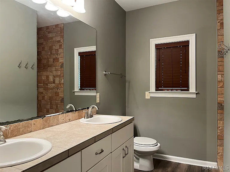 217 Winchester Way — Photo 36