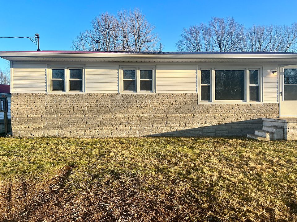 1st image of 4279 S County Road 325 W