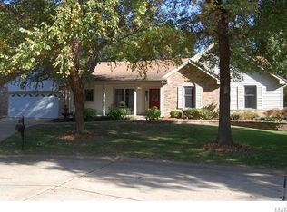 11 Contessa Ct, Florissant, MO 63031