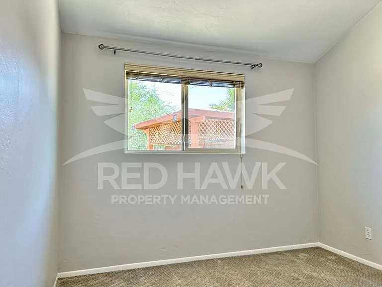 6607 E Sheridan St — Photo 25