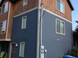 6903 Carleton Ave S, Seattle, WA 98108