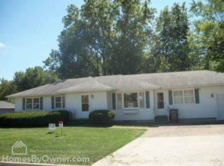 419 14th Ave N, Clinton, IA 52732