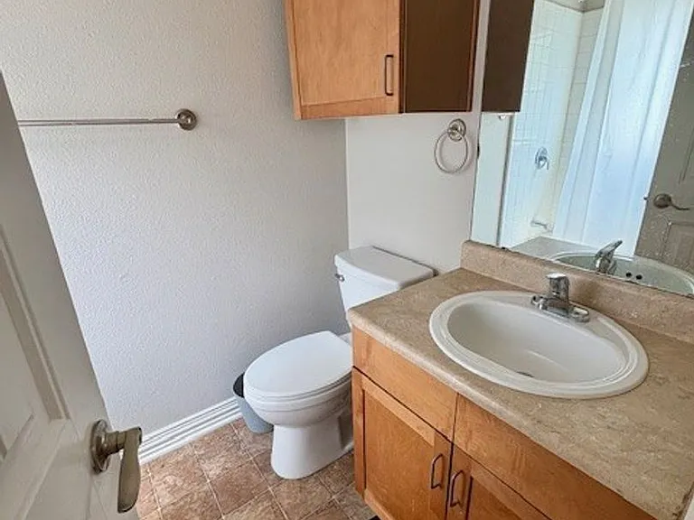 2410 S 2nd St #103 — Photo 19