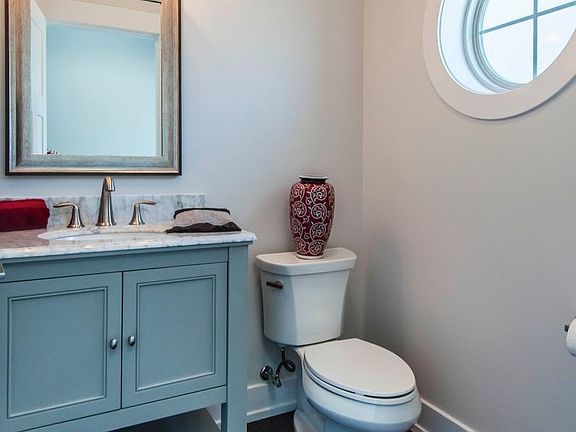 Entry Powder Room