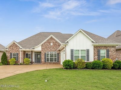 2868 Liam Ln, Nesbit, MS, 38651