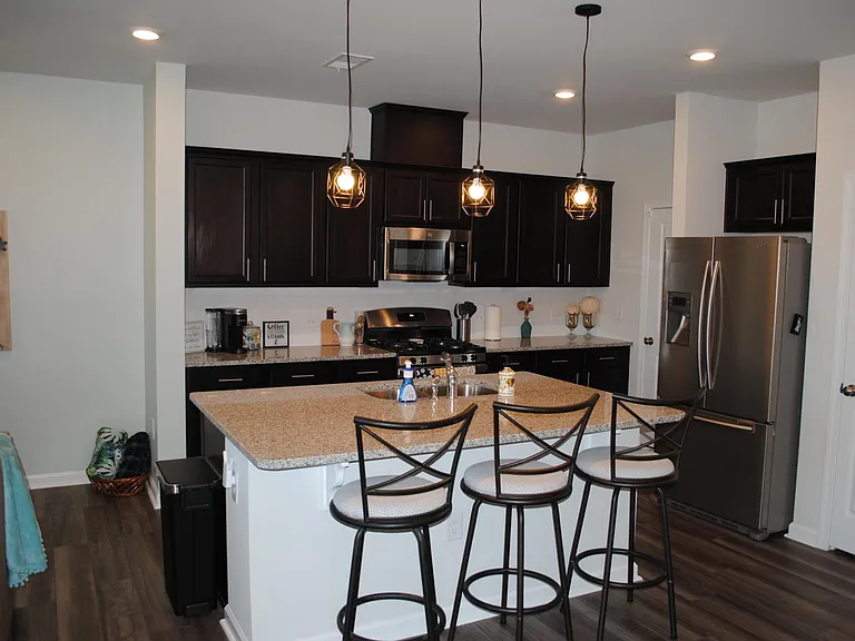 5045 Tura St — Photo 27