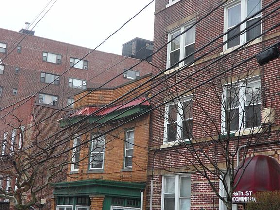 3rd image of 21 66th St APT 2