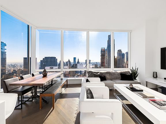 2nd image of 111 Murray St #44A