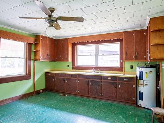 3rd image of 10010 Stokes Ferry Rd