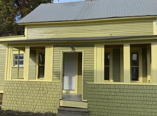 16 Shurtleff Pl, Barre, VT 05641