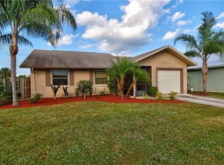 4161 SE Jacaranda St, Stuart, FL 34997