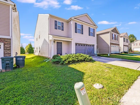 3173 Green Apple Dr, Dallas, NC 28034