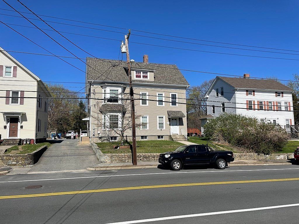 1126 Smithfield Ave, Lincoln, RI 02865 Zillow