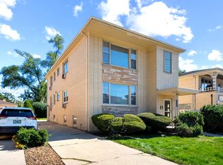 735 N Northwest Hwy #1, Park Ridge, IL 60068