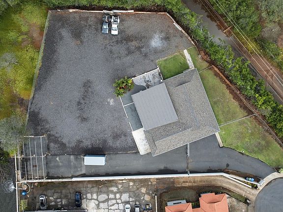 3rd image of 98-161 Aiea Kai Way