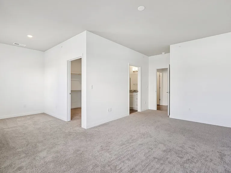 Precedent Flats | Specials Available — Photo 84