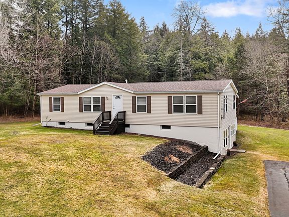 2nd image of 20 English Hill Rd