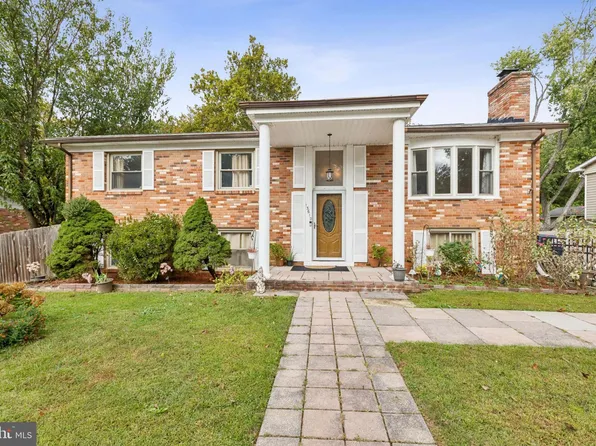 13612 Kerrydale Rd, Woodbridge, VA 22193