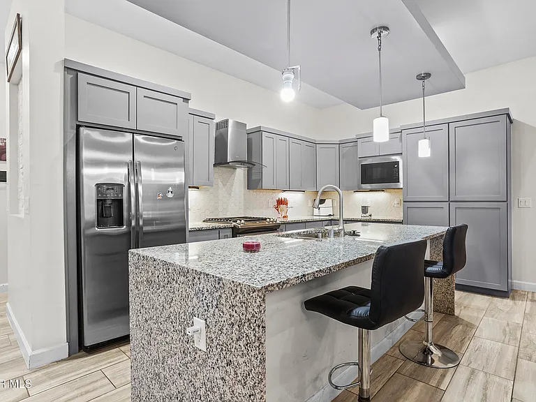 12308 Desert Heights Ct — Photo 9