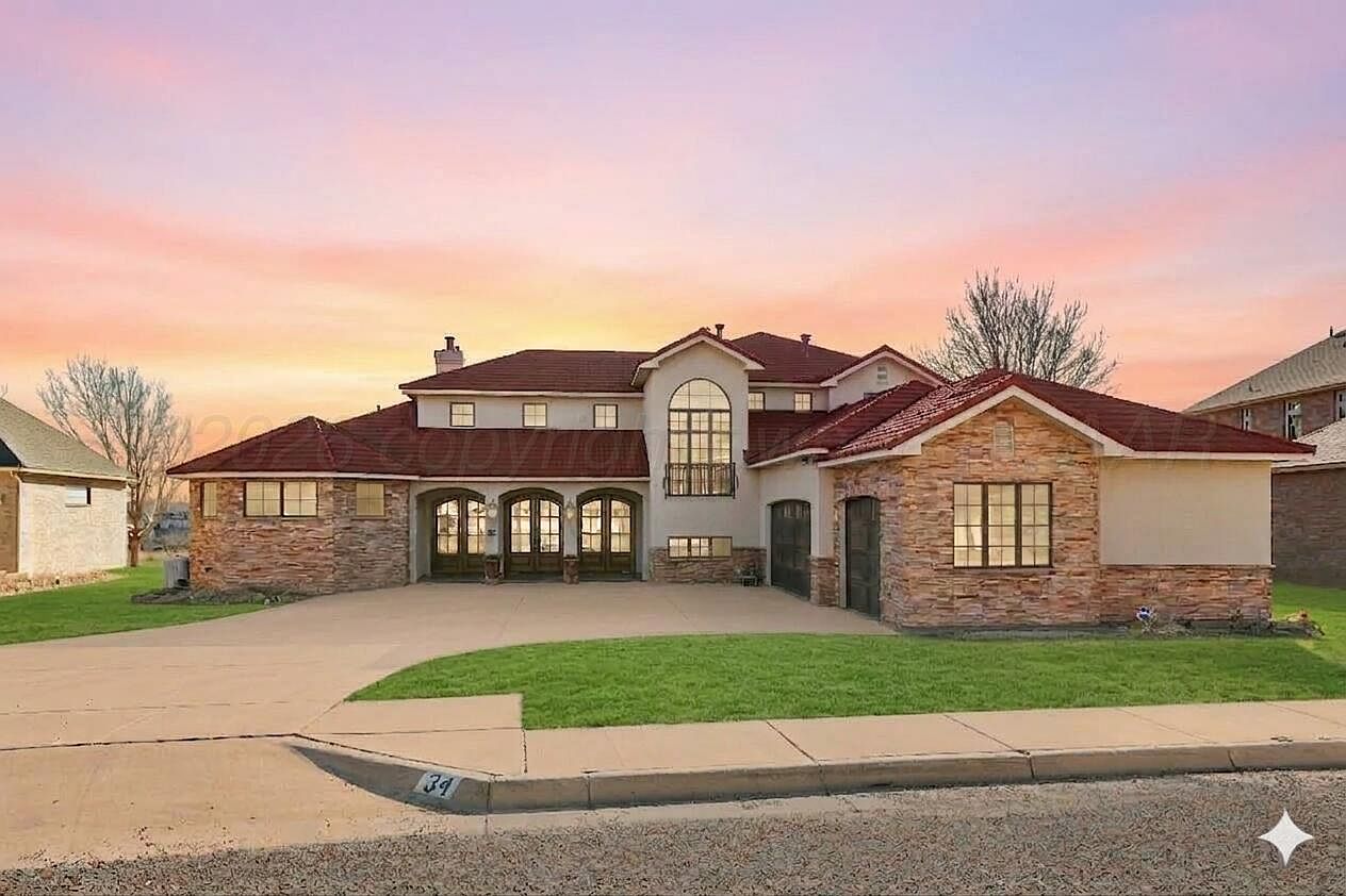 34 Cypress Point