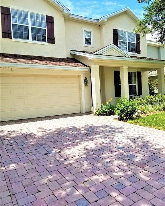 1st image of 915 Victoria Hills Dr S