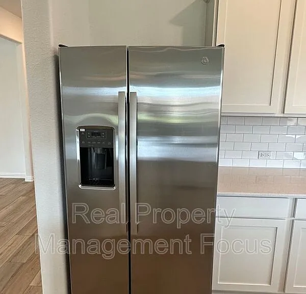 239 Jenkinson Dr — Photo 7